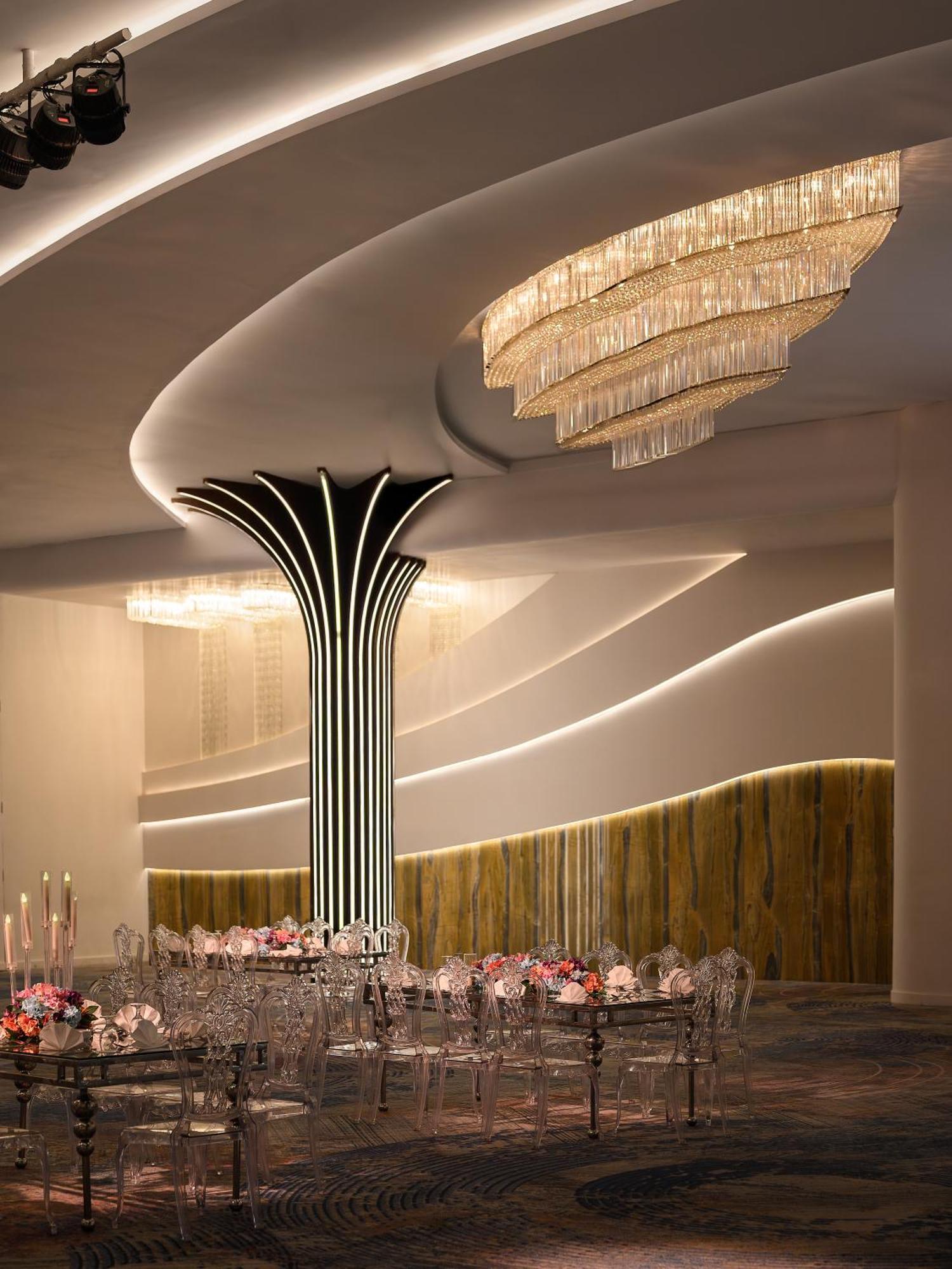 Mirage Hotel & Conference Center Aleksandria Zewnętrze zdjęcie The interior of the ballroom